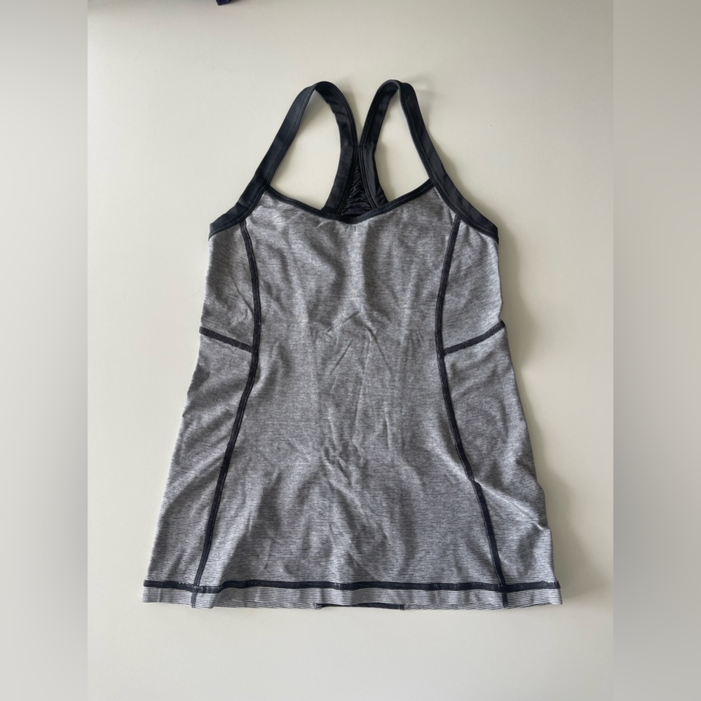 Lululemon tank top